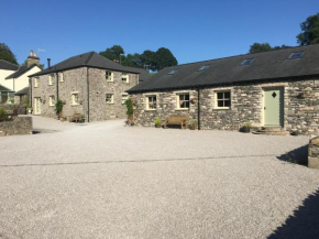 Helm Mount Lodge & Cottages